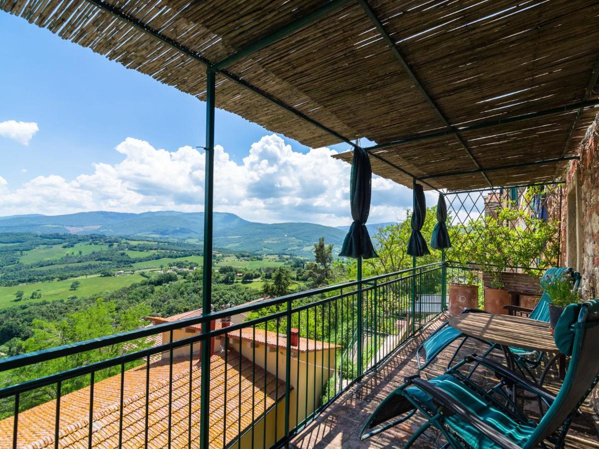 Belvilla By Oyo Bellavista Montecastelli Pisano Exterior photo