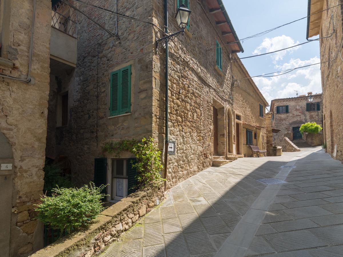 Belvilla By Oyo Bellavista Montecastelli Pisano Exterior photo
